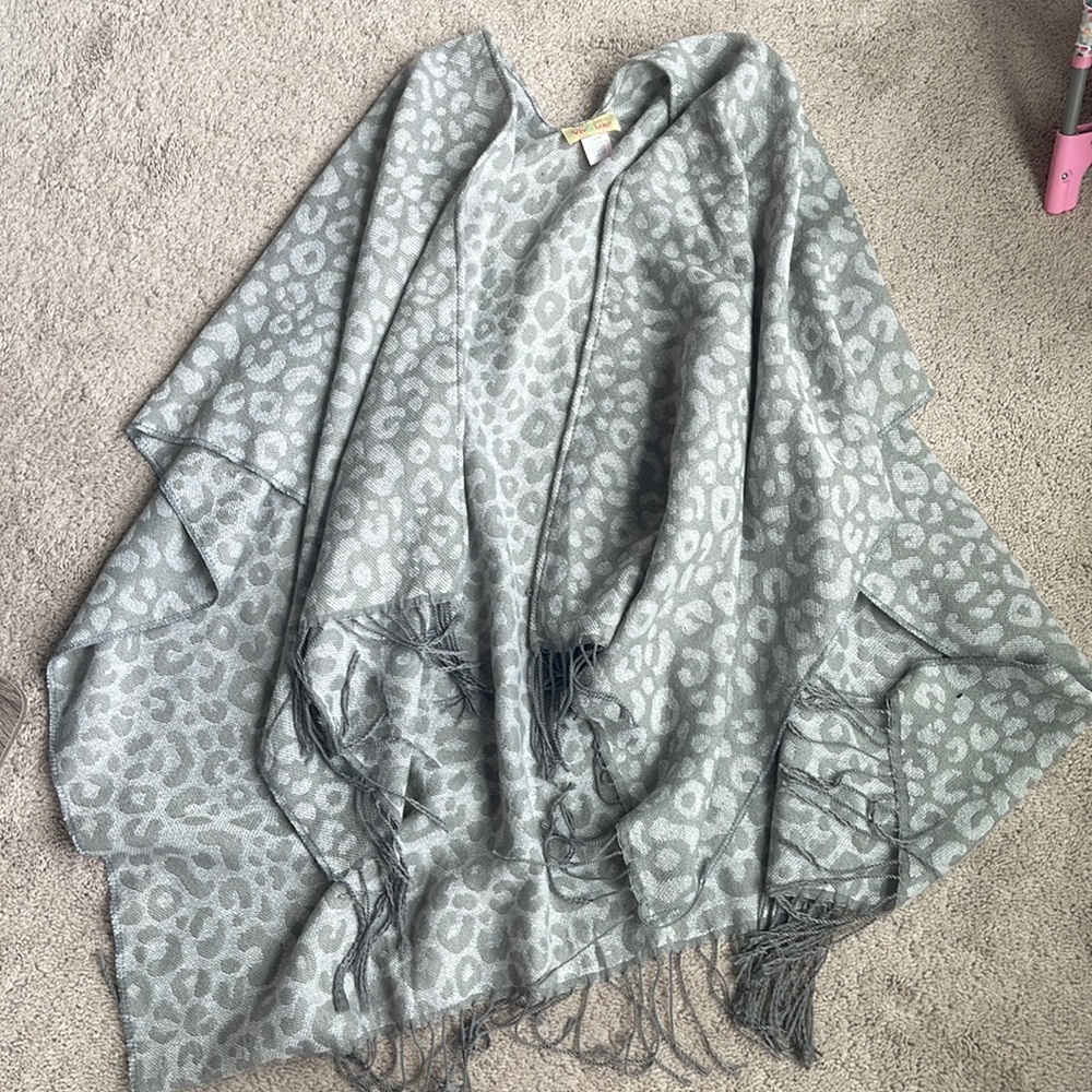 Leopard poncho